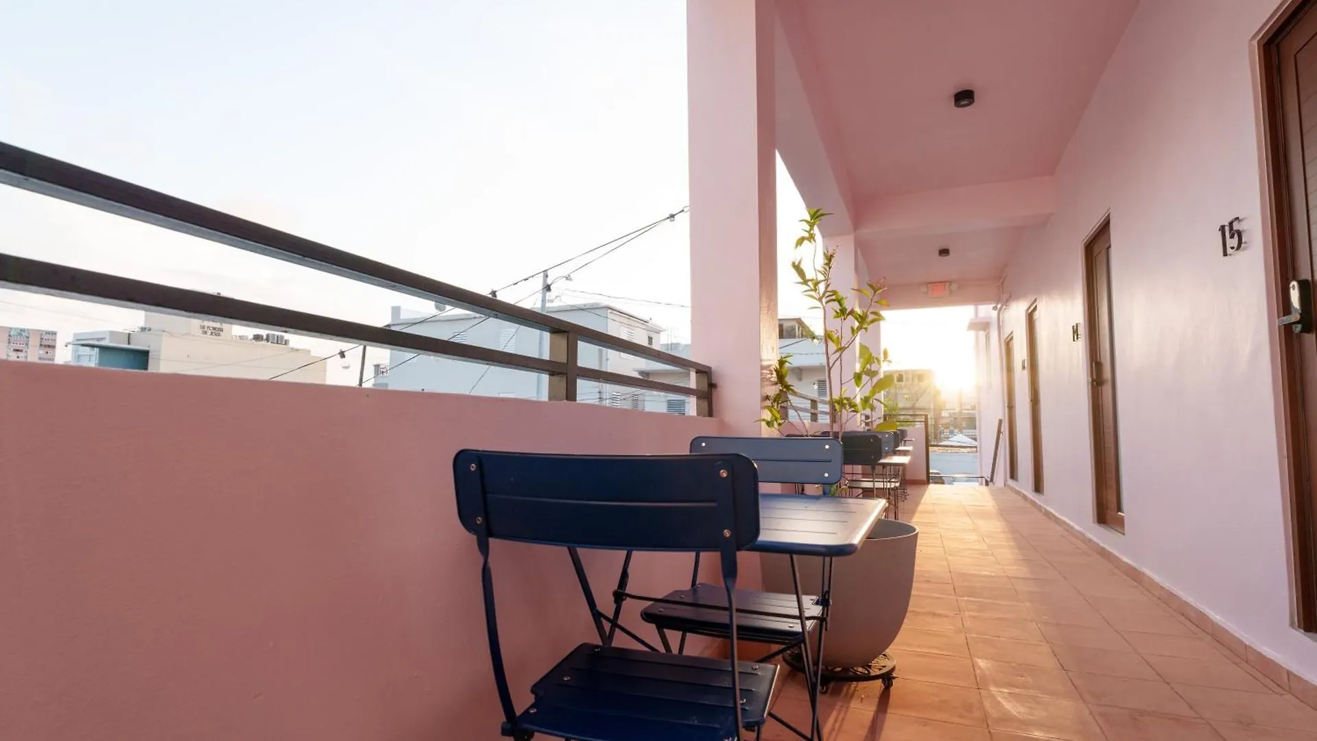 Otel Room 2 Stylish Escape By Calle Cerra Art San Juan Porto Riko